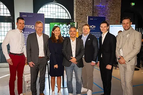 IONOS Summit Berlin, v.l.n.r: Stefan Böttcher, Head of International Sales & Alliances IONOS, Helmut Lämmermeier, Geschäftsleitung msg Public Sector, Heike Krause, Leitung Marketing msg Public Sector, Shinja Strasser, Abteilungsleiter msg Public Sector, Jan Schruf, Head of Public Sales IONOS, Wolf Schumacher, Head of Global Alliances IONOS und Alexander Wiermann, Senior Cloud Solution Partner Development Manager IONOS.